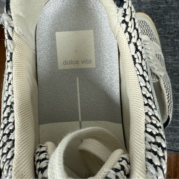 Dolce Vita Dandi Platform Sneakers, Size 8.5, Never Worn Outside! - Picture 14 of 16